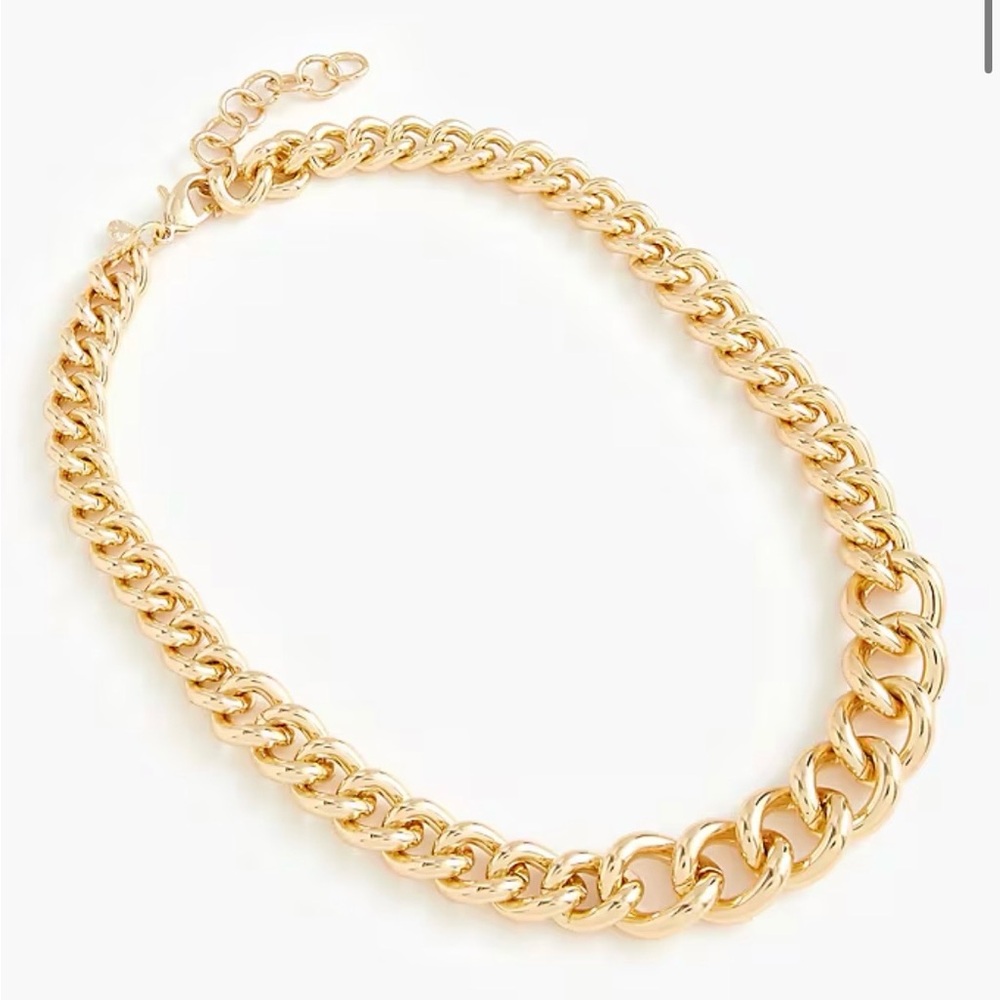 Elegant Gold Chain Necklace